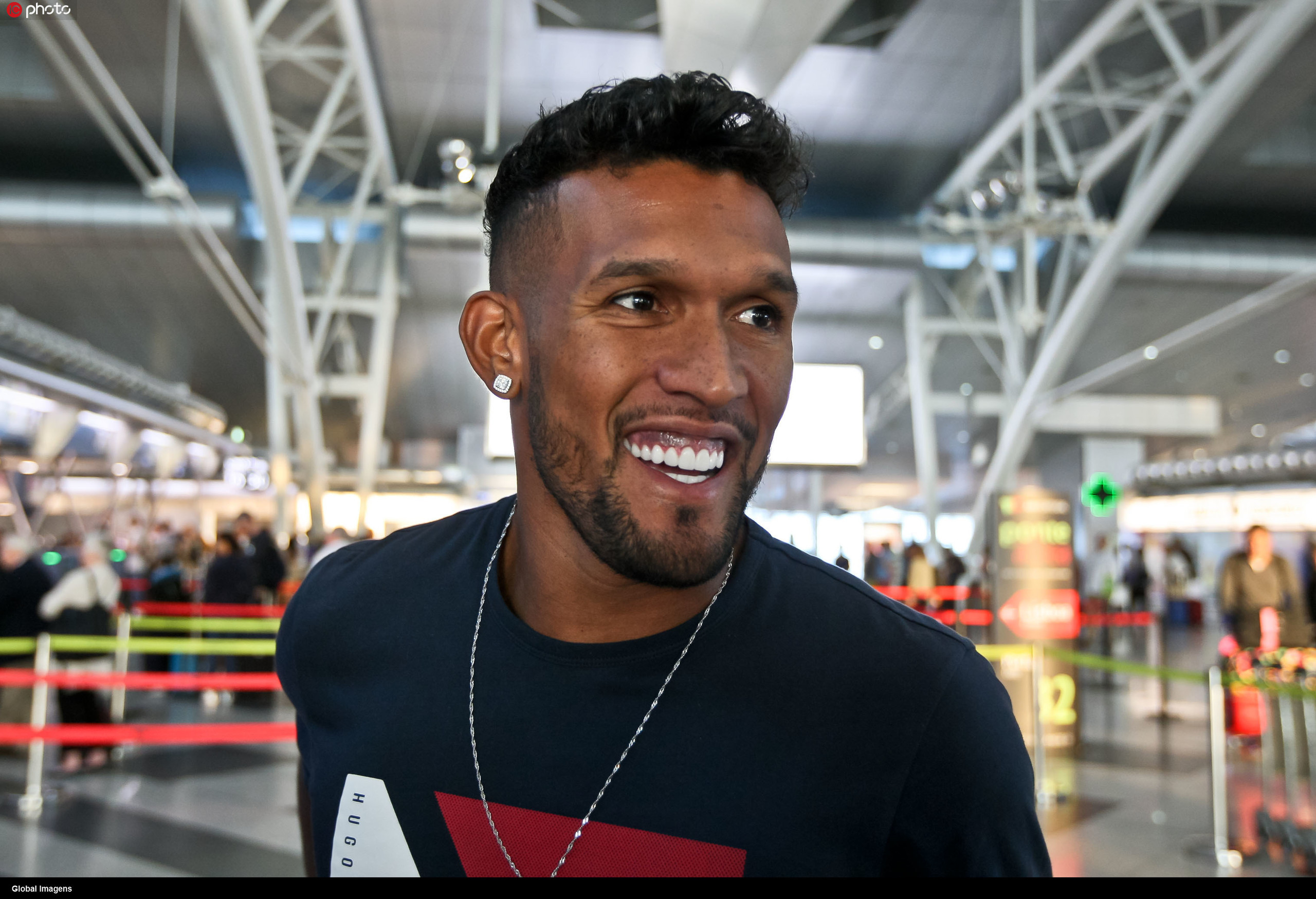 包含摩斯夺得关键三分,保级前景乐观的词条 包含摩斯夺得关键三分,保级前景乐观的词条