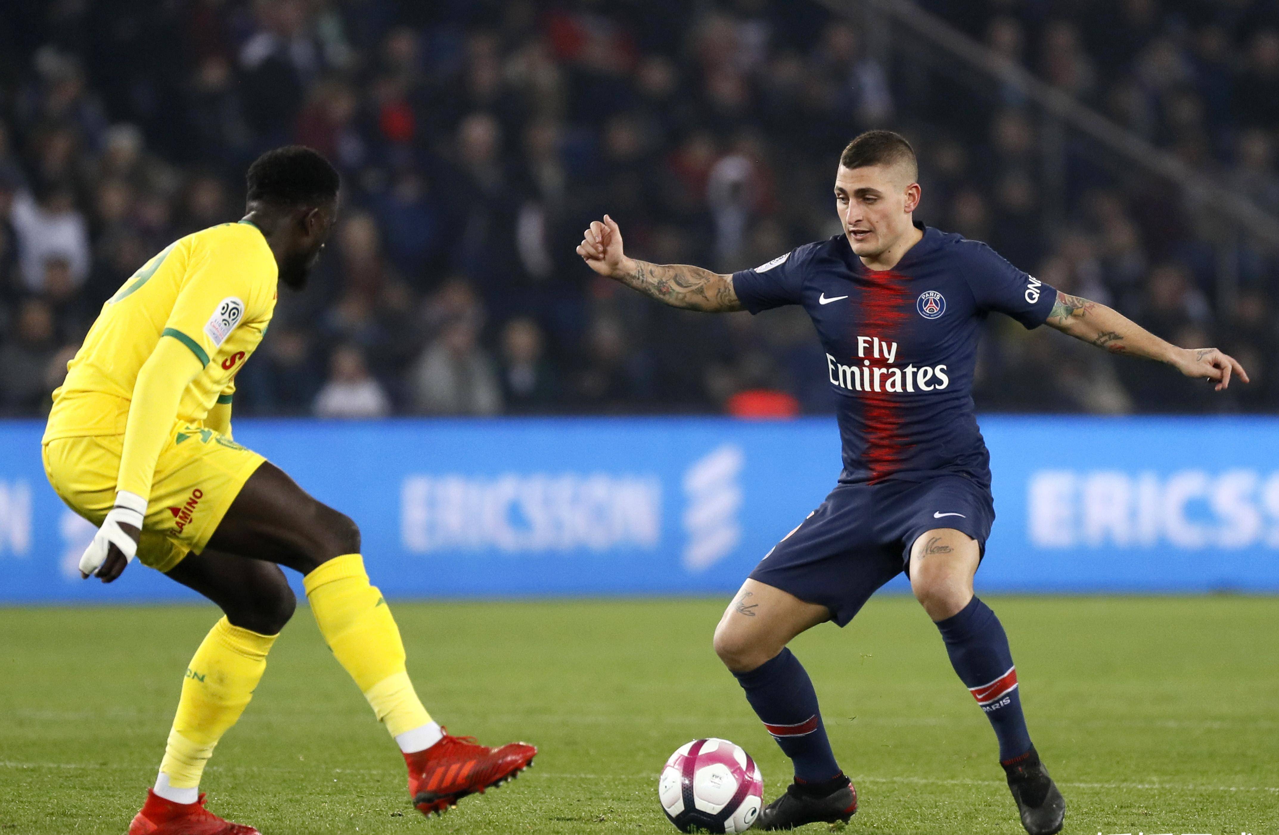 包含里昂客场战胜兰斯,继续领先积分榜的词条 包含里昂客场战胜兰斯,继续领先积分榜的词条