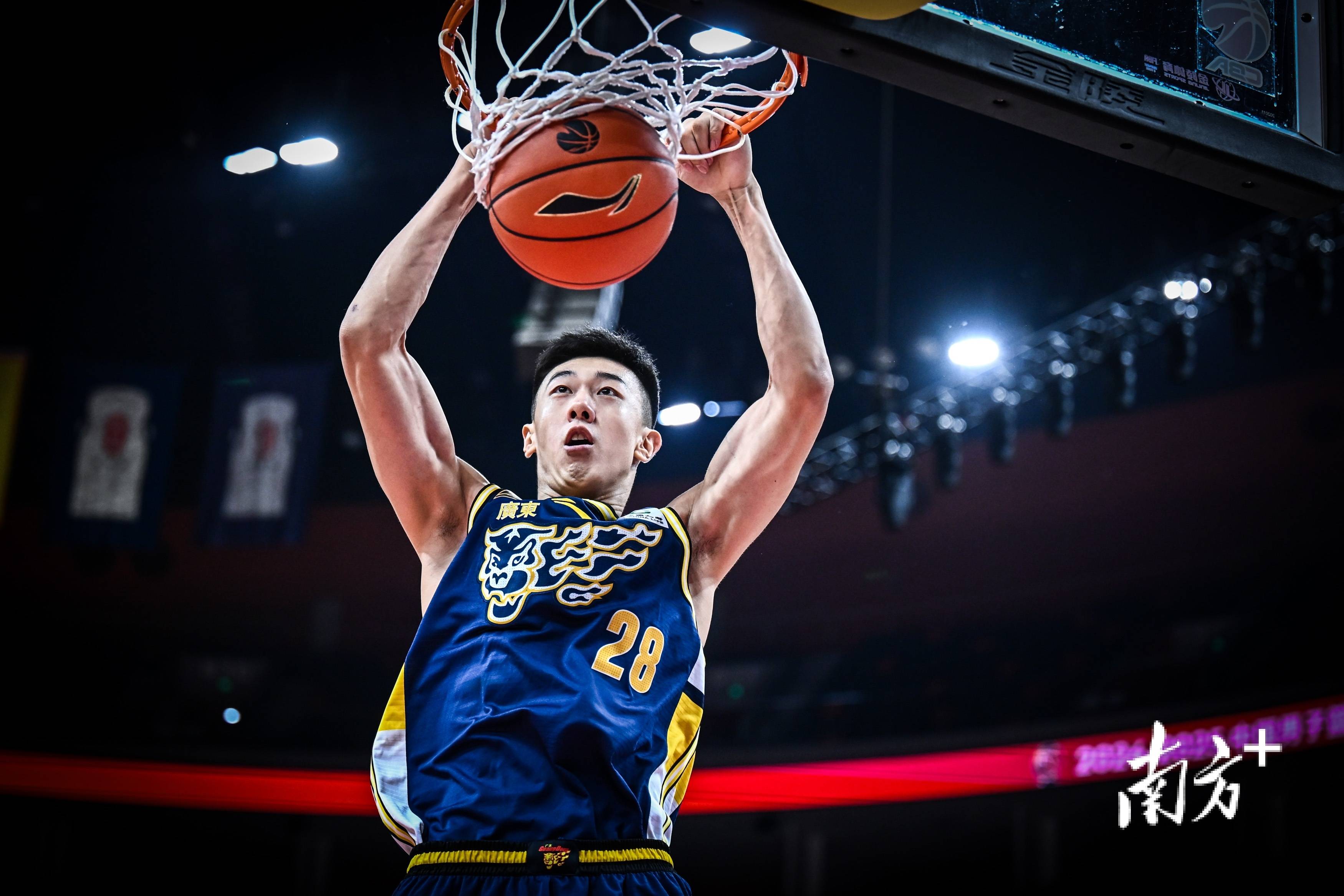 关于东南亚外援表现抢眼,广东队取得了一场关键胜利的信息 关于东南亚外援表现抢眼,广东队取得了一场关键胜利的信息