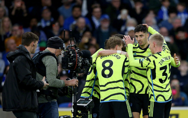 西亚卡姆遭遇十五连败,阿森纳教练面临压力! 西亚卡姆遭遇十五连败,阿森纳教练面临压力!